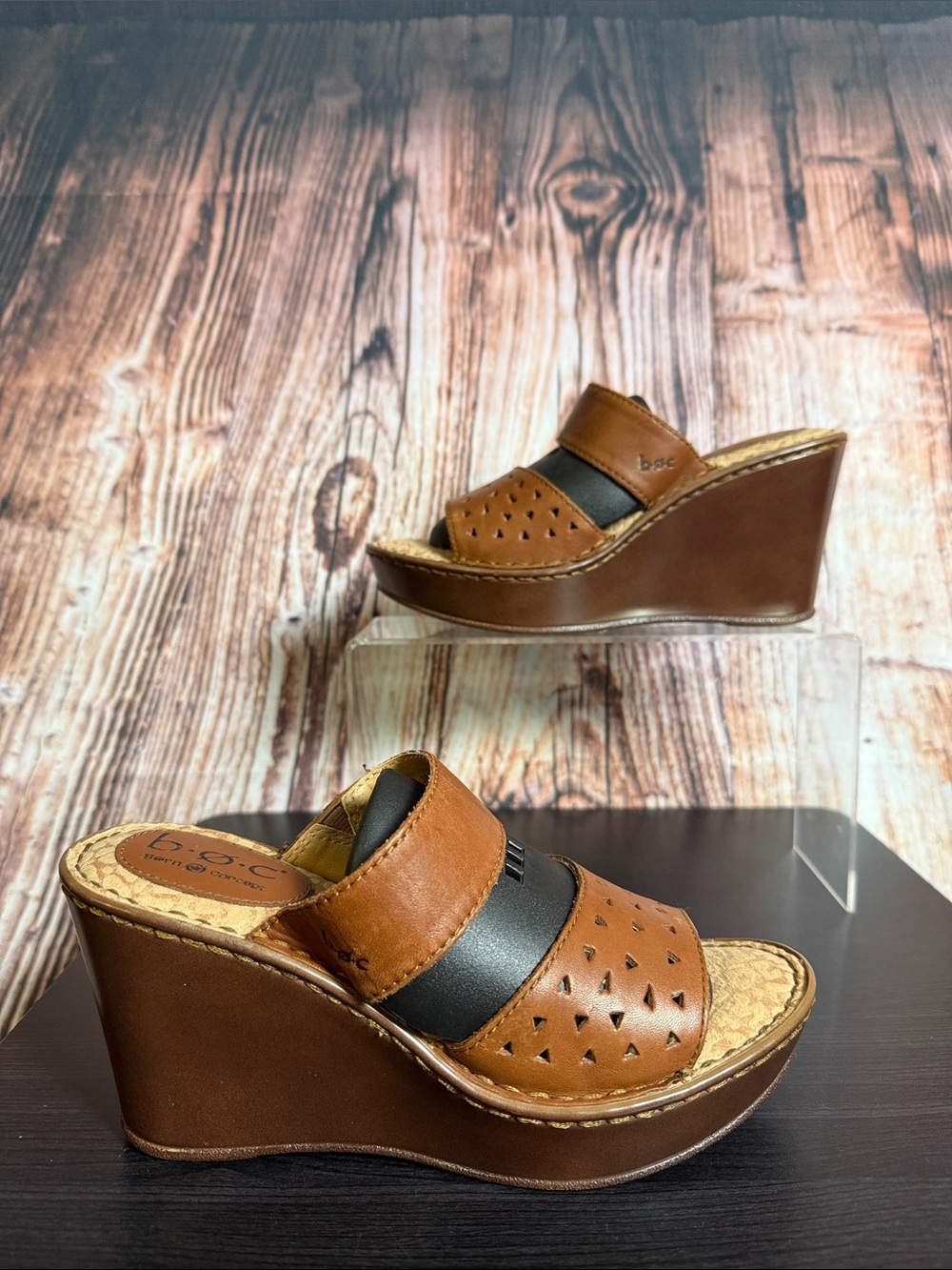 BOC Wedge Sandals Womens Sz 6